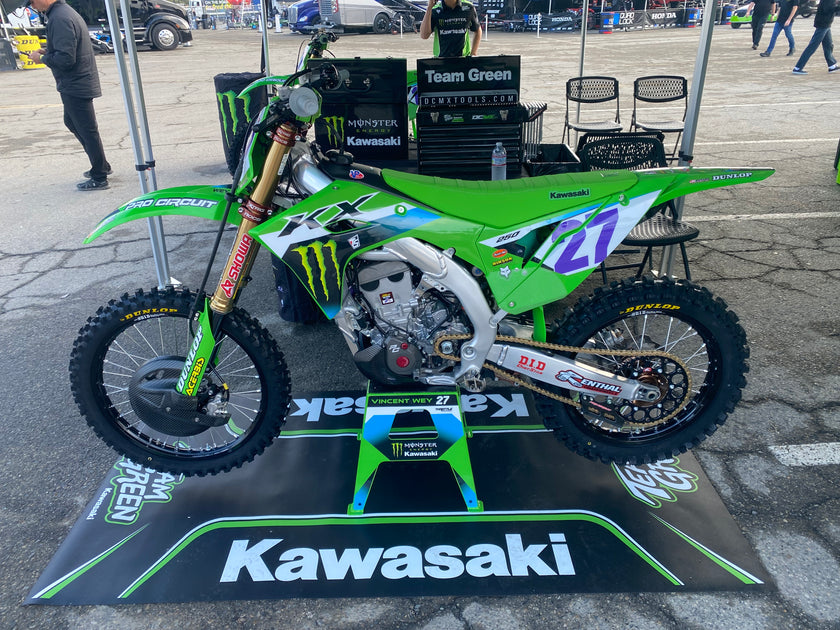TEAM GREEN RACE TEAM - 2026 – Throttle Syndicate
