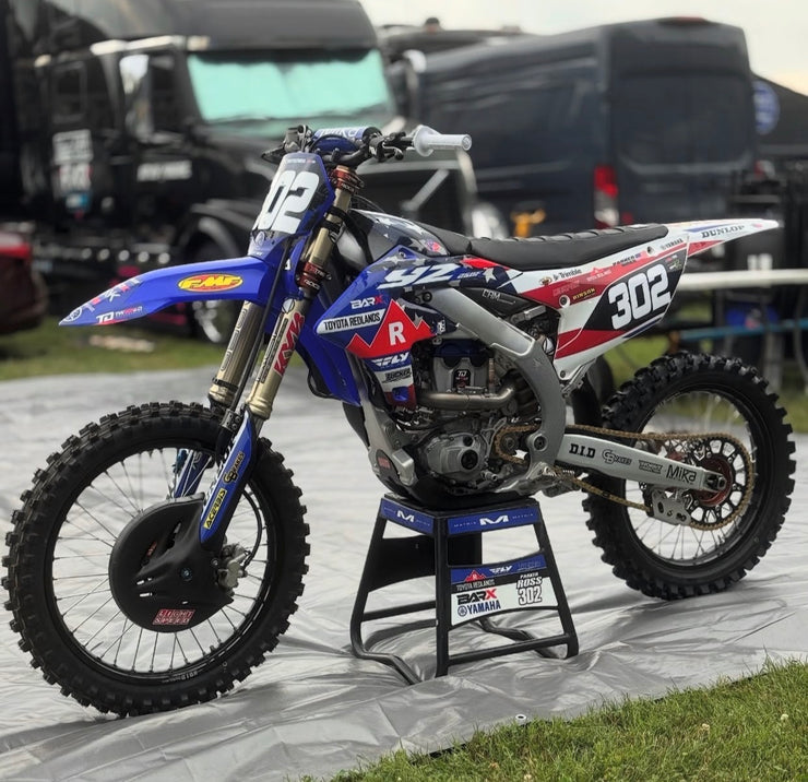 YAMAHAクラビノバ YAMAHA GRAPHICS KIT 22-26 YZ125 YZ250 BARX YAMAHA RACE TEAM 2025