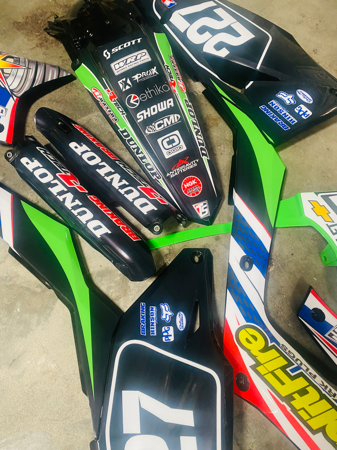 GRAPHICS AND PLASTIC KAWASAKI 2021-2024 KX250 2019-2023 KX450 KXF