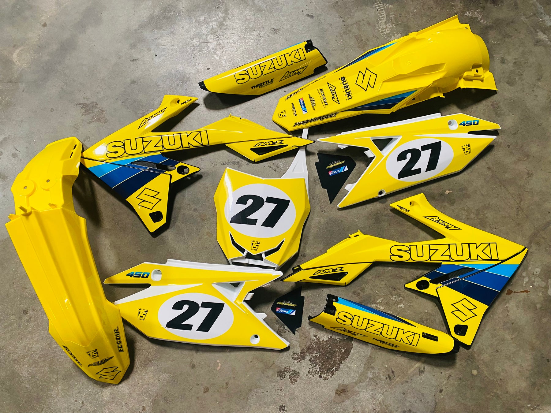 GRAPHICS AND PLASTIC SUZUKI 2019-2026 RMZ250 2018-2026 RMZ450 RM-Z