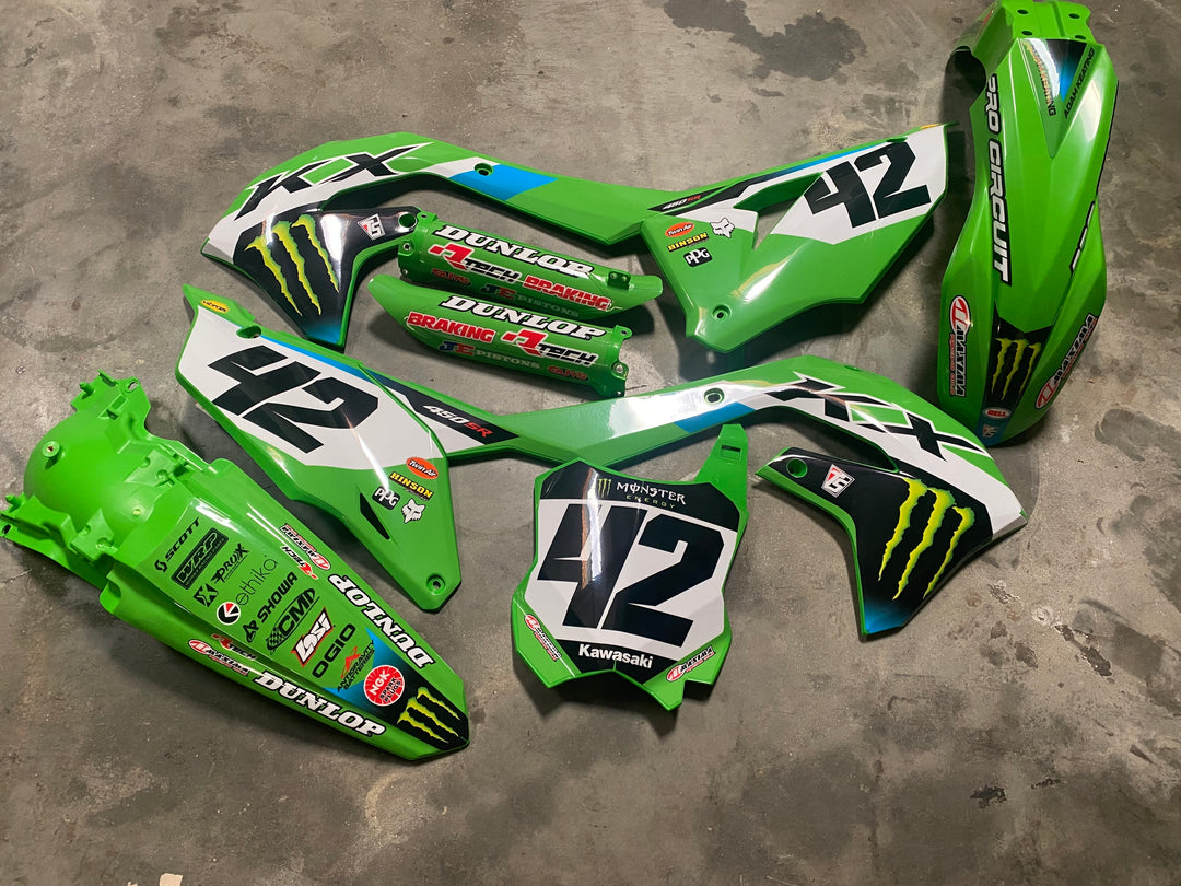 GRAPHICS AND PLASTIC KAWASAKI KX250 KX450 KX450SR KXF PRO CIRCUIT