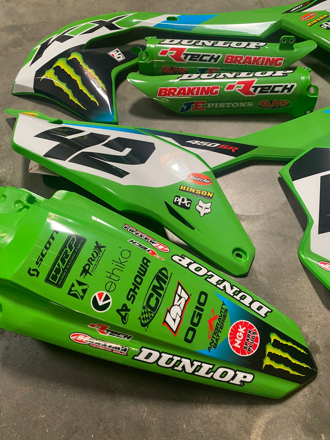 GRAPHICS AND PLASTIC KAWASAKI KX250 KX450 KX450SR KXF PRO CIRCUIT