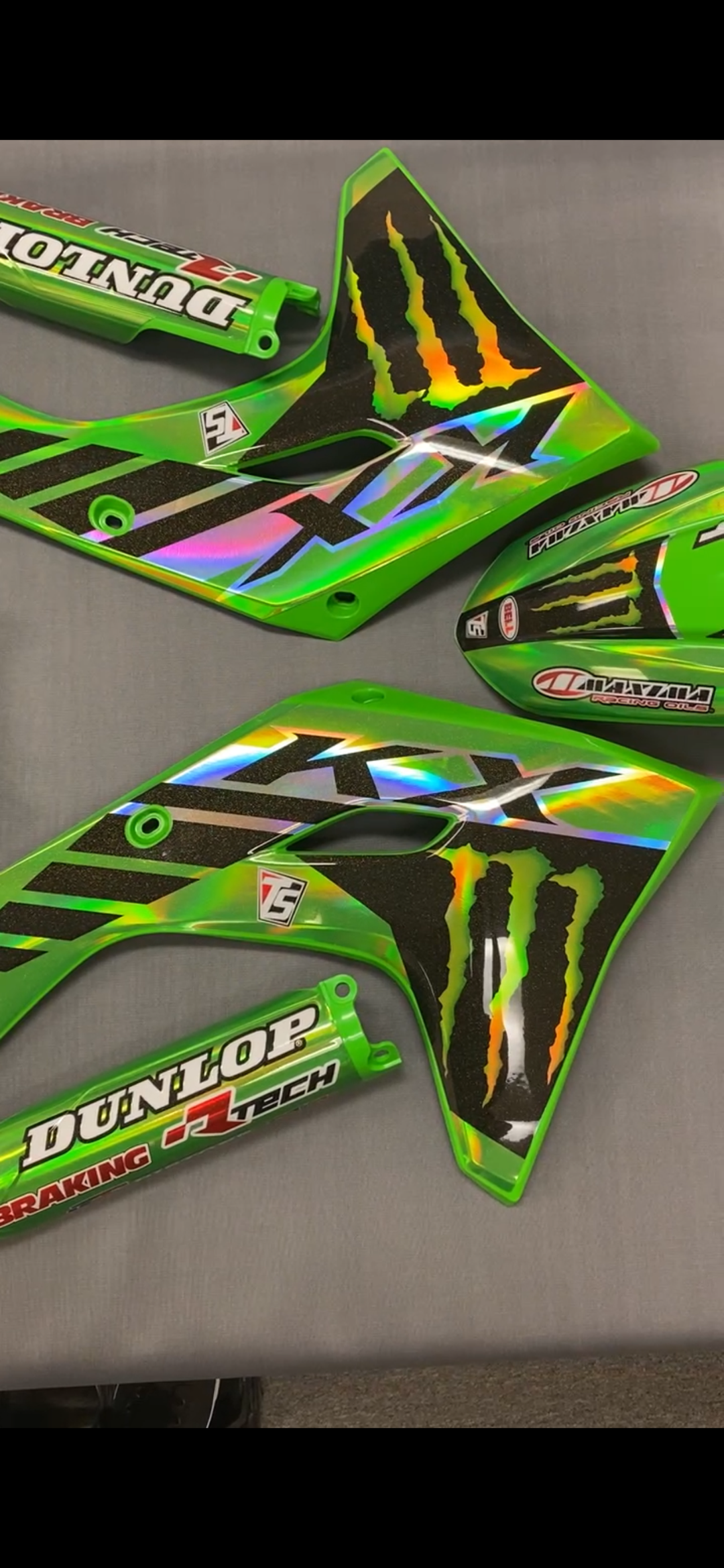 GRAPHICS AND PLASTIC KAWASAKI 2024-2026 KX450 KX450SR KXF PRO