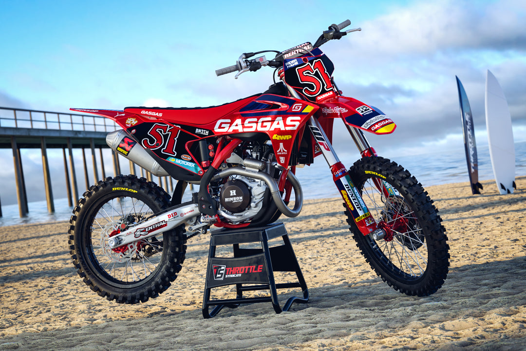 TLD GASGAS RACE TEAM - STRAIGHT RHYTHM CHROME & HOLOGRAM