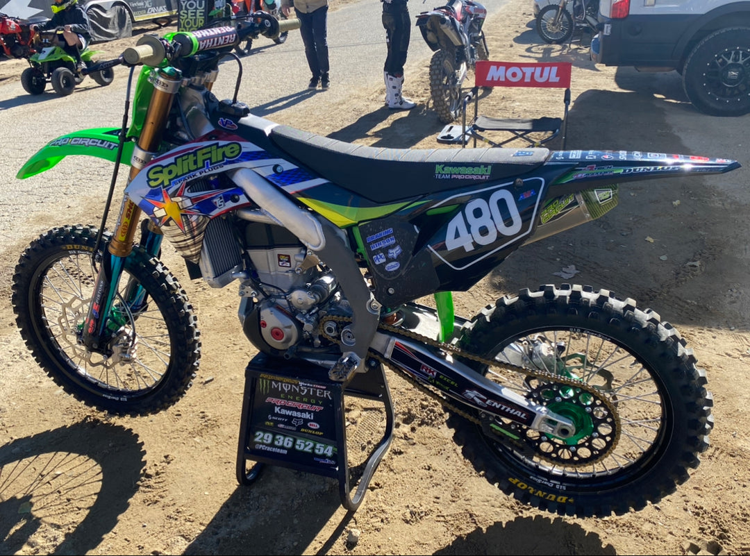 PRO CIRCUIT RACE TEAM - SPLITFIRE – Throttle Syndicate