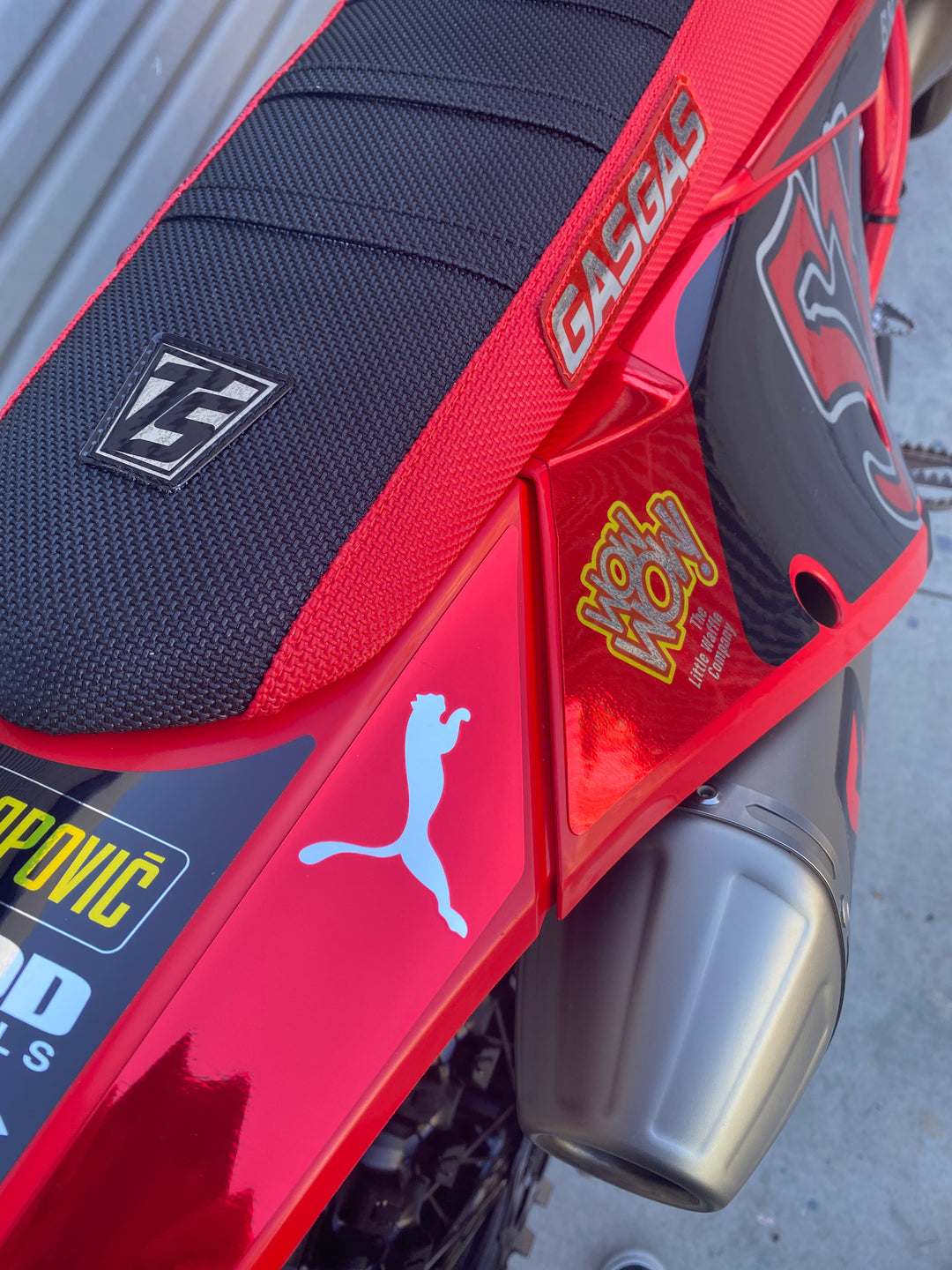 グラフィックカスタム完成品　Sex Drugs Mmotorcycle 02 From Race To Retro: BMW Nurburg 80s Special By Nicola