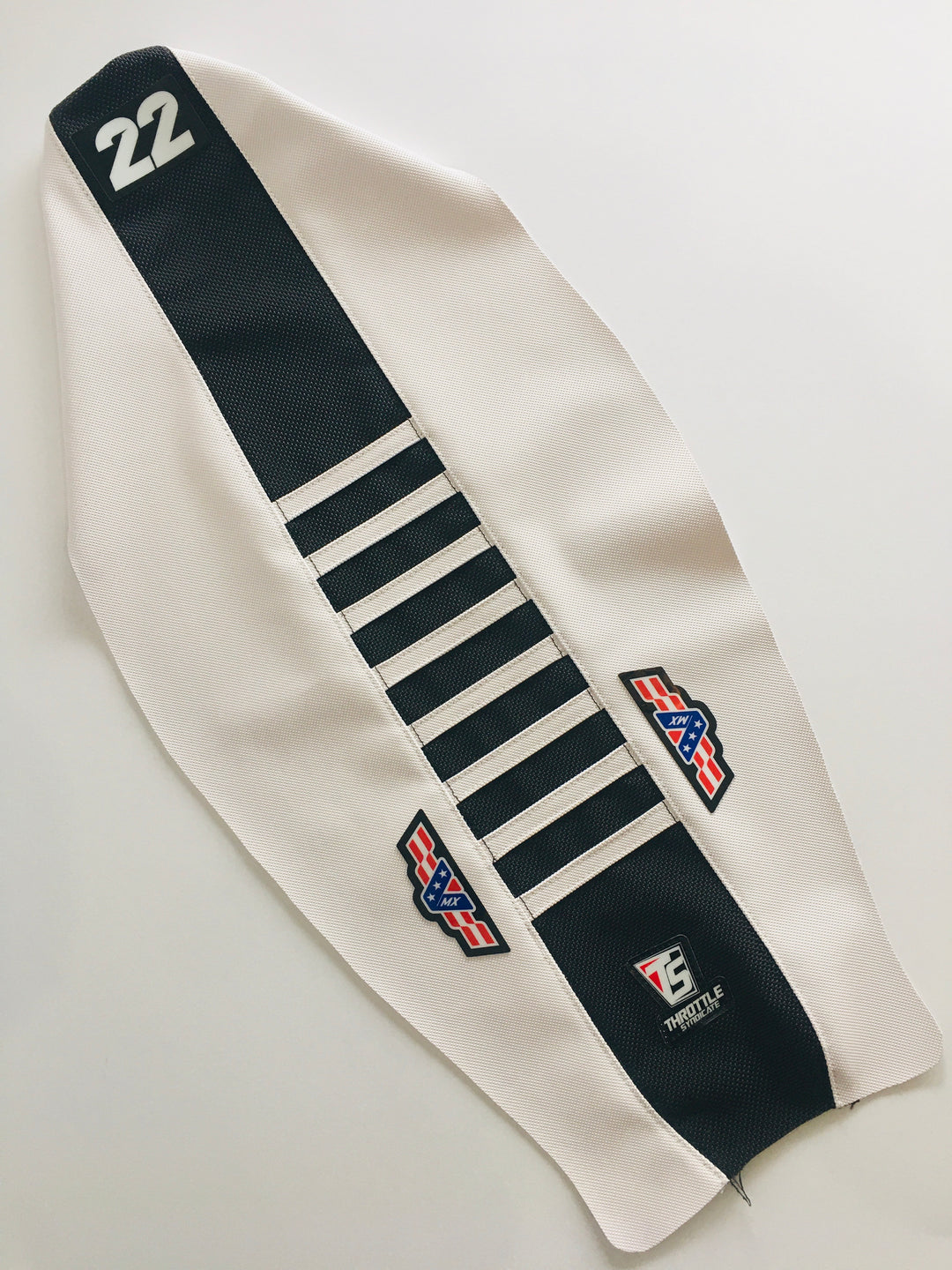 VET MX 3 PANEL GRIP SEAT COVERS - ALL MODELS – Throttle Syndicate